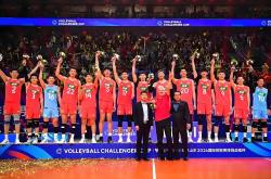 开云官方app入口-无畏挑战赢得喝彩球员拼搏斗志昭示团结