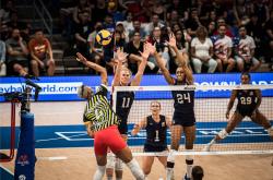 开云体育下载-美国排球队取得胜利成功晋级决赛