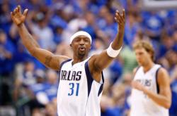 开云体育平台APP-包含小牛队员团结协作，稳坐西部第五强劲位置的词条