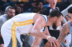 开云体育中国-勇士队客场挑战灰熊队