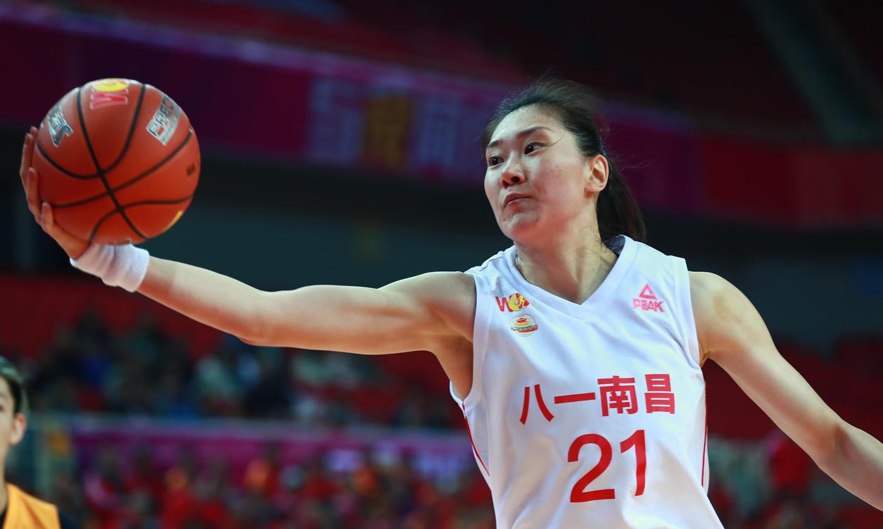 关于广东女篮抢眼表现，势如破竹的信息
