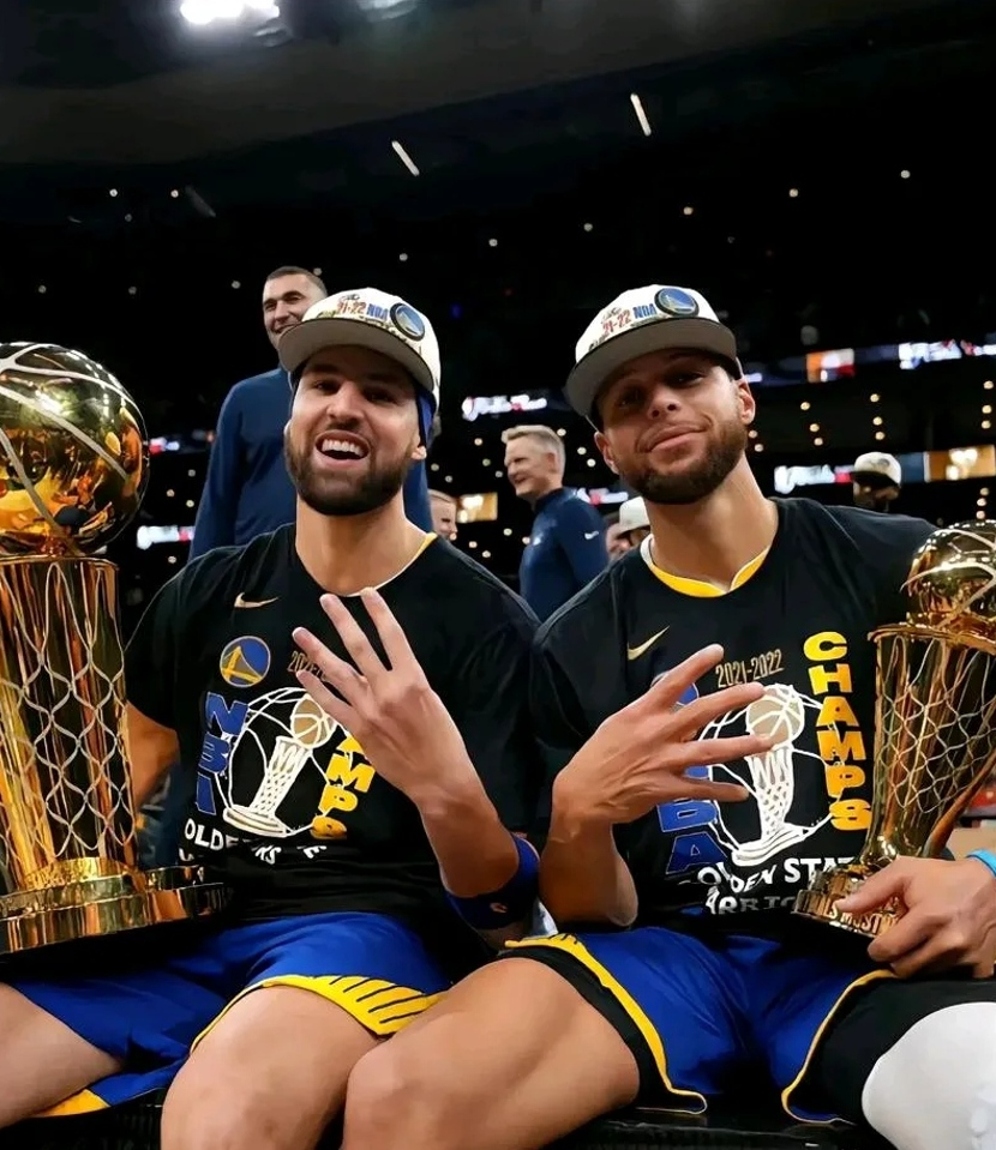 勇士主场力克马刺取得关键胜利 勇士主场力克马刺取得关键胜利