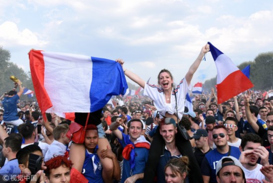 东亚国家队交锋,引爆球迷热情 东亚国家队交锋,引爆球迷热情