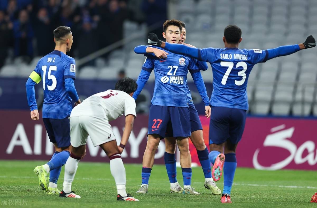 申花球员出色表现，成功晋级淘汰赛