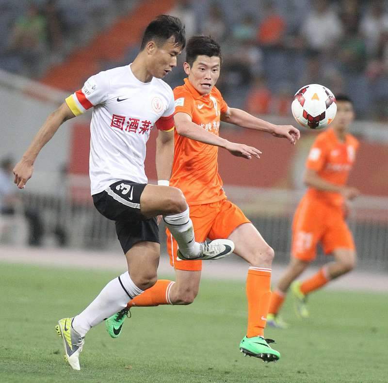 广州恒大主场平贵州恒丰首战遭遇冷场