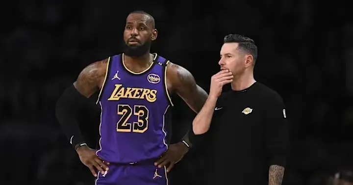 火箭主场惜败湖人，遭遇破门之战