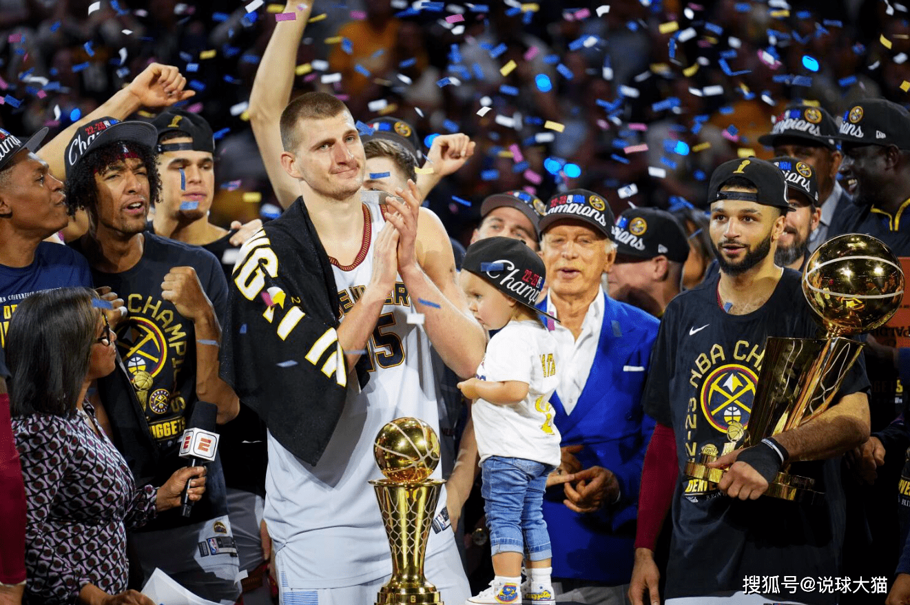 鹈鹕队与主教练续约五年